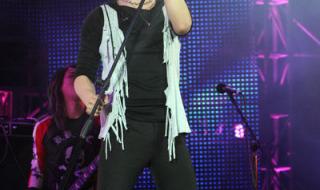 信乐团为什么换主唱